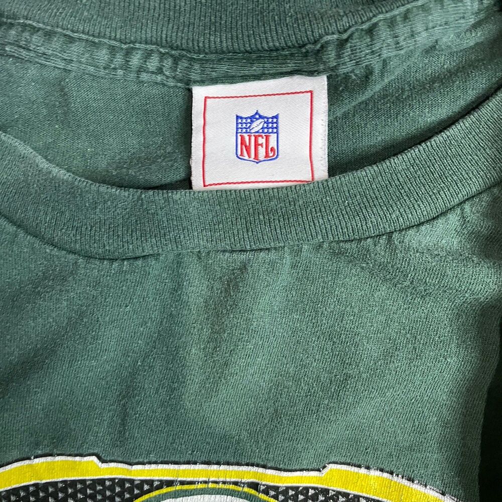 Green Bay Packers Football Shirt Adult Large Green Faded Long Sleeve Tee NFL - Picture 4 of 4